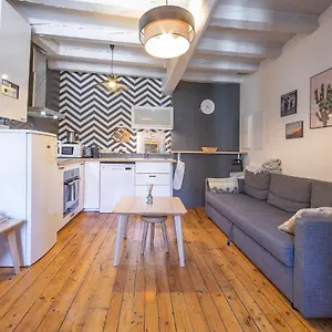 https://bel-appartement-2-chambres-annecy-coeur-de-ville.hotels-rhonealpes.com