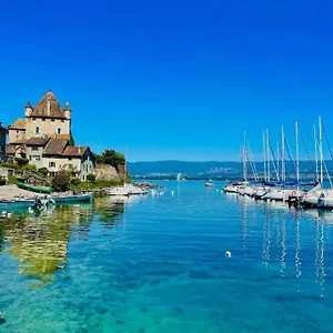https://excenevex-plage.hotels-rhonealpes.com