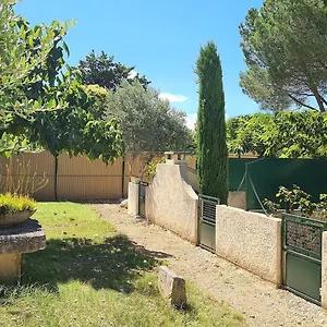 https://au-mont-gaussier.fr-provencehotel.com
