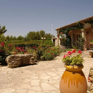 https://residence-le-saint-victor.fr-provencehotel.com